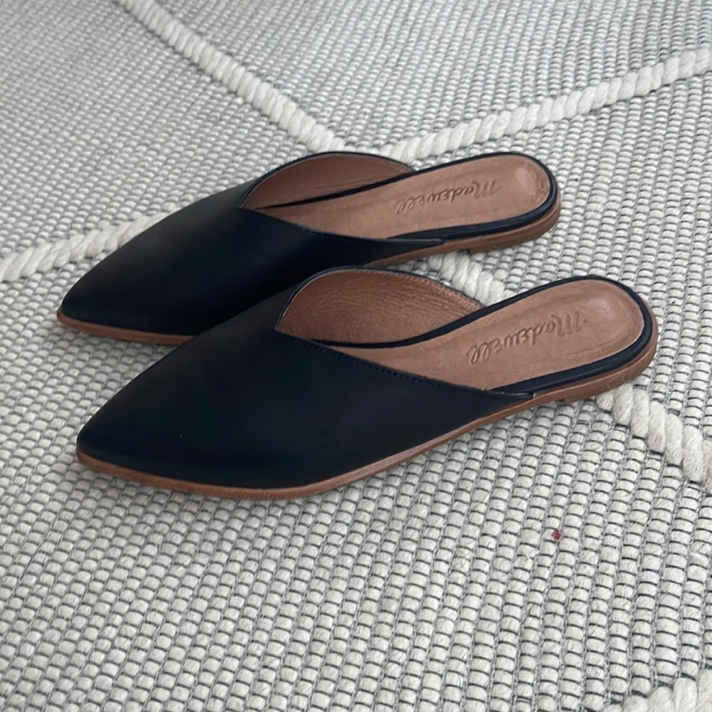 Black Madewell mules size 6